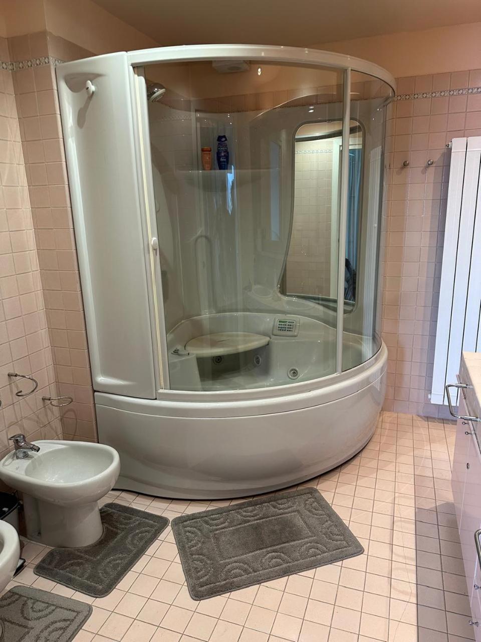 Sana Luxury Apartment Στρέσα Εξωτερικό φωτογραφία