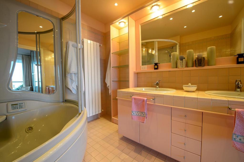 Sana Luxury Apartment Στρέσα Εξωτερικό φωτογραφία